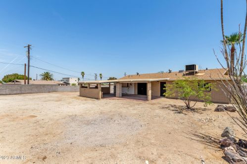 8634 3 St, Phoenix AZ 85004-2020 exterior