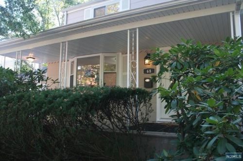 68 South St, Cresskill NJ  07626-1530 exterior