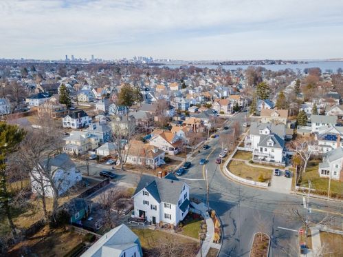 124 Elm Ave, Quincy MA 02170-2939 exterior