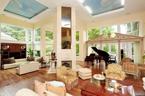 354 Madison Ave, Cresskill NJ 07626-1338 exterior