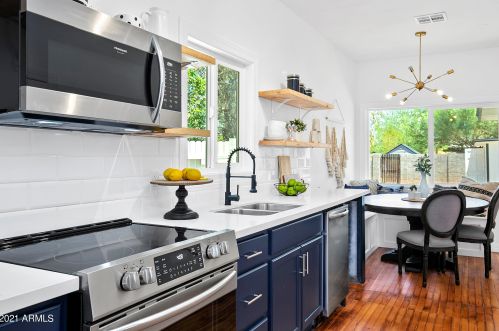 2521 11th St, Phoenix AZ 85006-1038 exterior