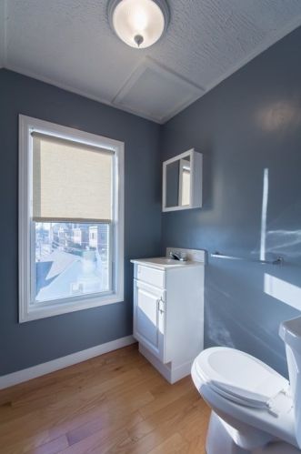 135 Cedar St, New Bedford MA 02740-4312 exterior