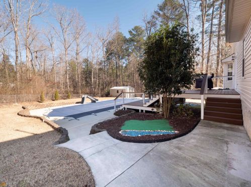 539 Golden Ct, Stockbridge GA 30281-2271 exterior