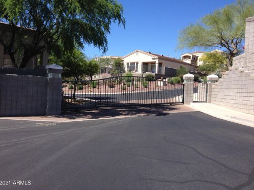 12807 18th Pl, Phoenix AZ  85022-5736 exterior