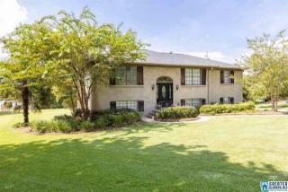 2720 Altadena Lake Rd, Birmingham, AL 35243-3016