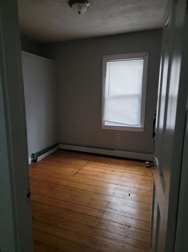 26 Briggs St, Taunton MA 02780-4806 exterior