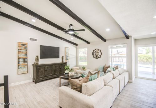 6808 41 Pl, Phoenix AZ 85042-6391 exterior