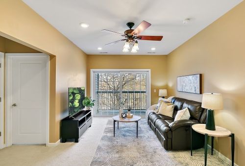 428 John Mahar Hwy, Braintree, MA 02184-6571