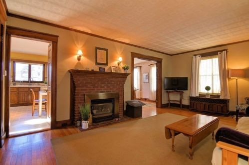 132 Elm Ave, Quincy MA 02170-2939 exterior