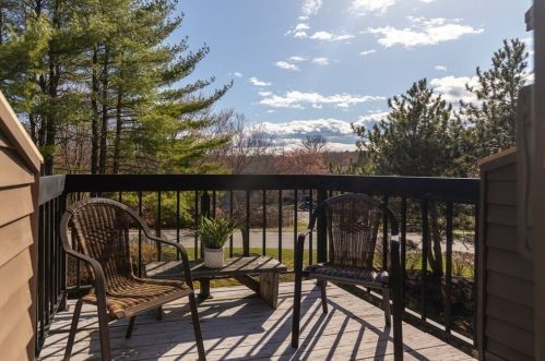 200 Colonial Dr, Ipswich MA 01938-1670 exterior