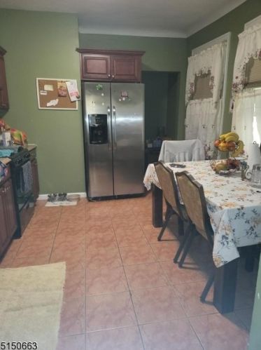 11 Cleveland St, Belleville NJ 07109-2932 exterior