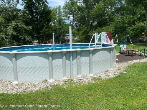 1230 Aldrich Rd, Jackson Twp NJ  08527-1448 exterior