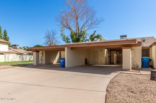 13311 26th Dr, Phoenix, AZ 85029-1426