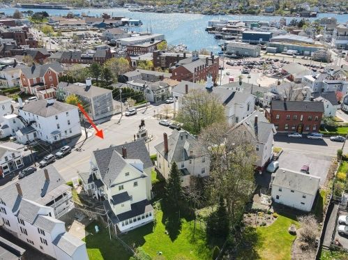 12 Washington St, Gloucester MA 01930-2628 exterior