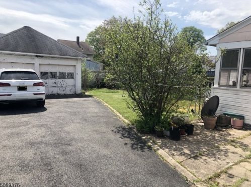 641 Belleville Ave, Belleville NJ 07109-3034 exterior