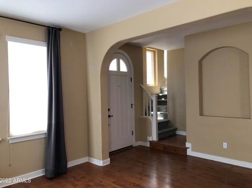 2921 48th St, Phoenix AZ  85018-7749 exterior