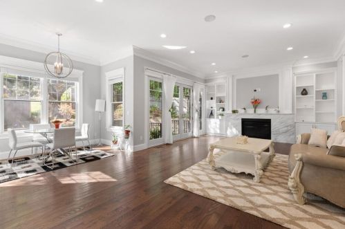 10 Fox Hl Rd, Newton MA exterior