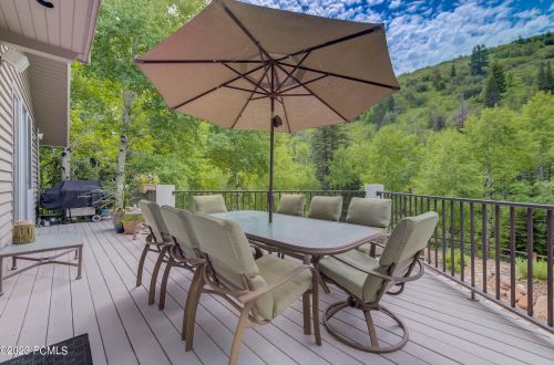 7794 Pinebrook Rd, Park City UT 84098-5348 exterior