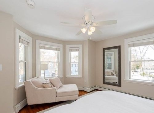 24 Walnut Pl, Newton MA 02460-1819 exterior