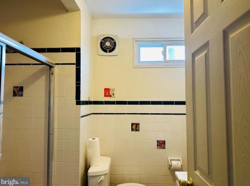 1754 Bancroft St, Philadelphia PA 19132-2362 exterior