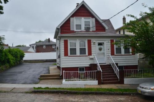 10 Wilber St, Belleville, NJ 07109-1821