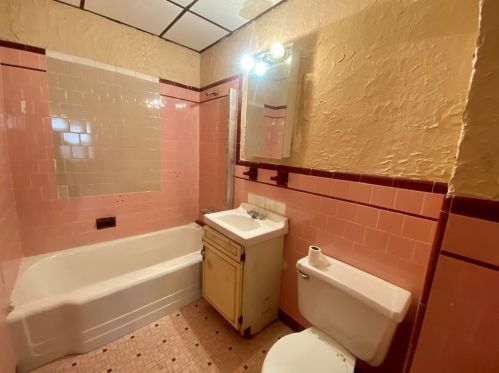 31 Arthur St, Worcester MA 01604-3807 exterior