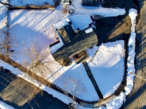 48 Silk St, Arlington MA 02474-3837 exterior