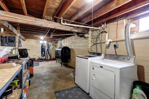 18 Smt Ave, Seekonk MA 02771-3919 exterior