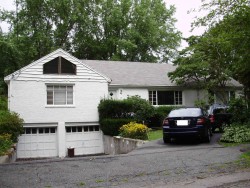 47 Bound Brook Rd, Newton, MA 02461-2014