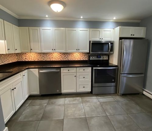 10 Chapel Hill Dr, Plymouth, MA 02360-6031