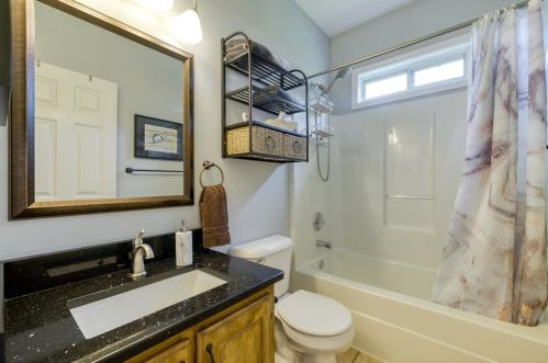 113 Windsor Cir, Stockbridge GA 30281-1864 exterior