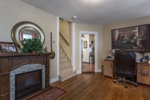 115 Sycamore St, New Bedford MA 02740-4340 exterior