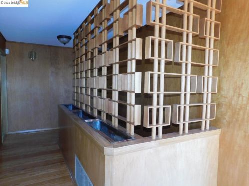 1612 View Dr, San Leandro CA  94577-5343 exterior