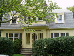 11 Owaisa Rd, Newton, MA 02468-1909