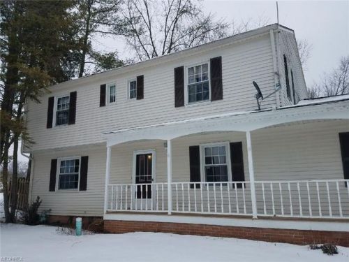 12669 Webster Rd, Cleveland OH  44136-4527 exterior