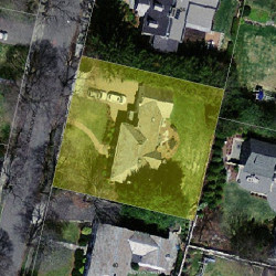 32 Pickwick Rd, Newton MA 02465-2819 aerial view