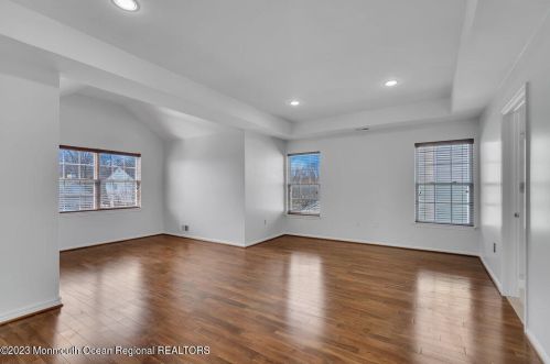 111 Picadilly Dr, Jackson Twp NJ  08527-1290 exterior