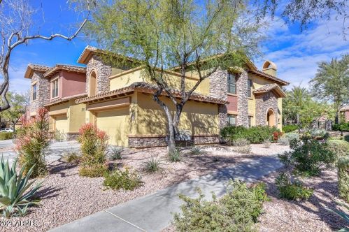 21320 56th St, Phoenix AZ 85054-5401 exterior