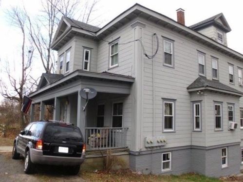 459 Main St, Wareham MA 02571-2126 exterior