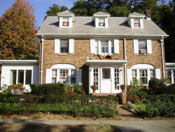 20 Mandalay Rd, Newton, MA 02459-1319