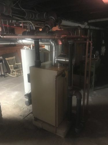 183 Pleasant St, Leicester MA 01524-1421 exterior