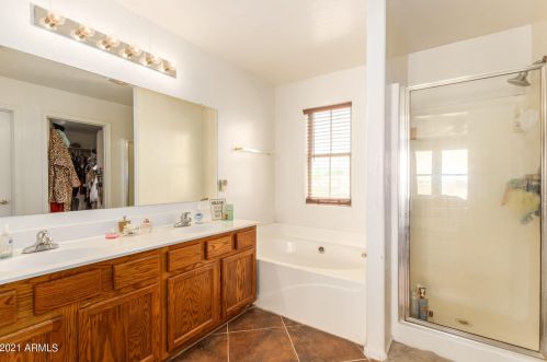 2508 Alta Vista Rd, Phoenix AZ  85041-5330 exterior