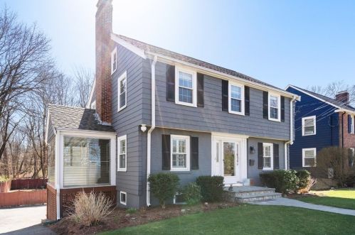 356 Central Ave, Milton, MA 02186-2831