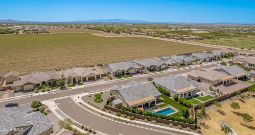 8607 16 Dr, Phoenix AZ 85007-4402 exterior