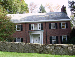 168 Hobart Rd, Newton, MA