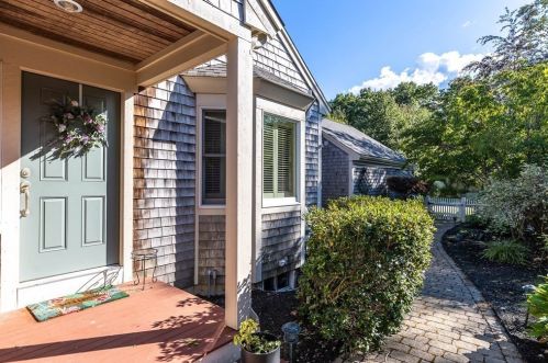 25 Rigsdale Way, Plymouth, MA 02360-8244