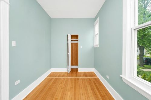 1331 Home Ave, Forest View IL 60402-1618 exterior