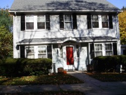 41 Waldorf Rd, Newton, MA 02461-1332