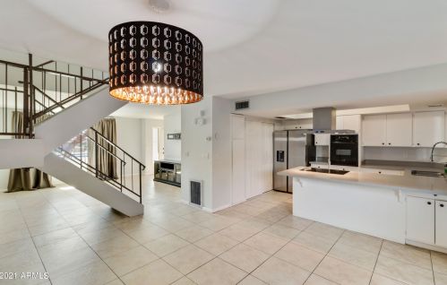 3815 28 St, Phoenix AZ 85008-4740 exterior