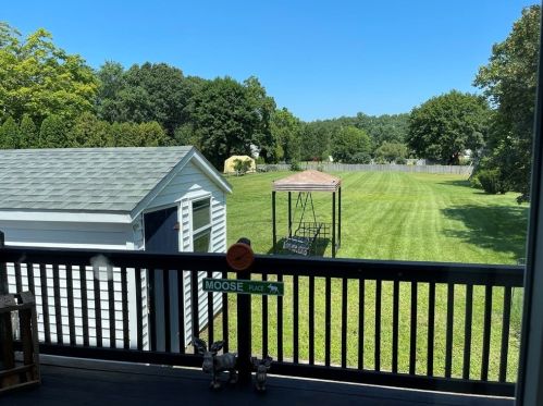 63 Oak St, Seekonk MA  02771-5212 exterior